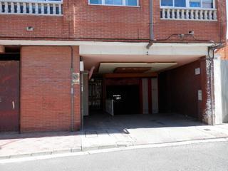Autoparkplatz  Calle zamora 10. Cochera cerrada de 46 m2 Autoparkplatz  Calle zamora 10. Cochera cerrada de 46 m2