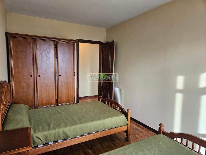 Foto 183df816-56e8-4957-9a97-1404326c966a. Apartament amb calefacció aparcament a Armunia León Foto 183df816-56e8-4957-9a97-1404326c966a. Apartament amb calefacció aparcament a Armunia León