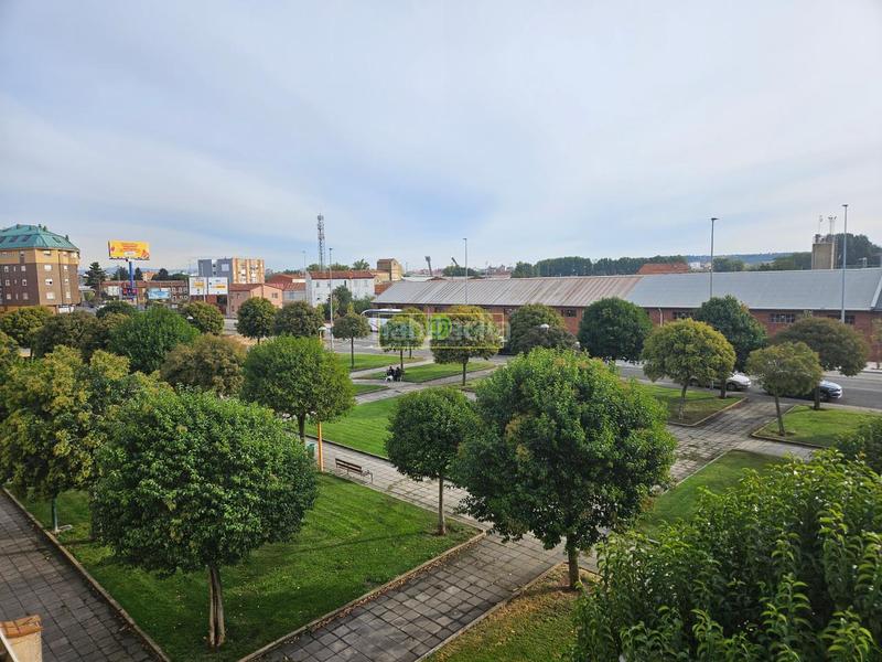 Foto 53735101-f122-44aa-b298-0d63e08718fc. Apartamento en Armunia León Foto 53735101-f122-44aa-b298-0d63e08718fc. Apartamento en Armunia León