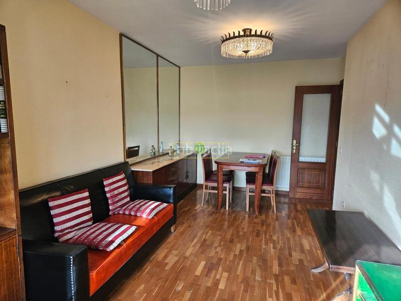 Foto 92b305d6-0892-48eb-a18e-f171814a6598. Piccolo appartamento con riscaldamento parcheggio in León Foto 92b305d6-0892-48eb-a18e-f171814a6598. Piccolo appartamento con riscaldamento parcheggio in León