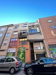 Édifice à Felix de montemar 8. Edificio ubicado en santa marta de tormes Édifice à Felix de montemar 8. Edificio ubicado en santa marta de tormes