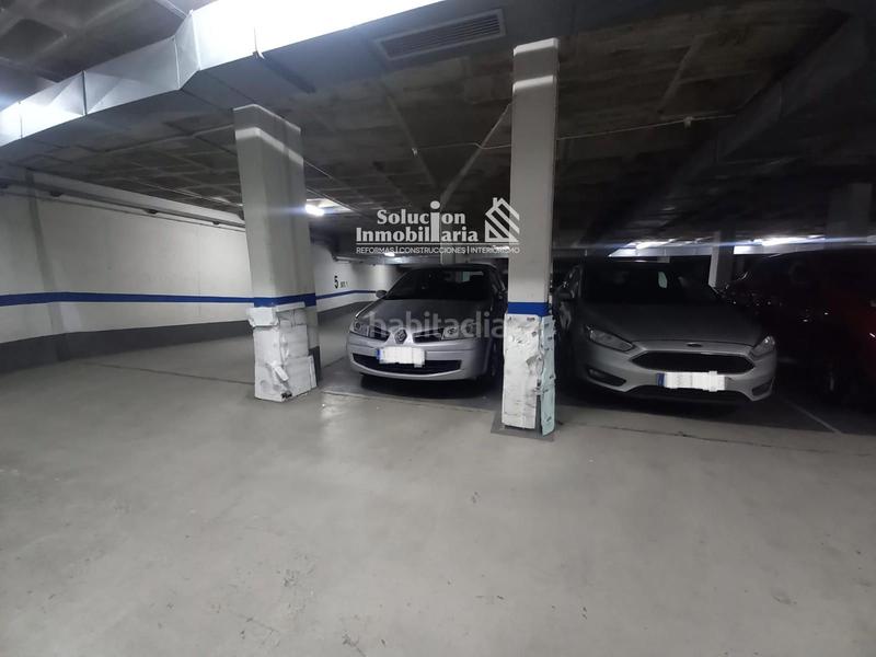 Foto a56b6040-62f9-4412-bb30-1d8b2e24272f. Parking voiture dans La Plantía - Hospital - Campus Salamanca Foto a56b6040-62f9-4412-bb30-1d8b2e24272f. Parking voiture dans La Plantía - Hospital - Campus Salamanca