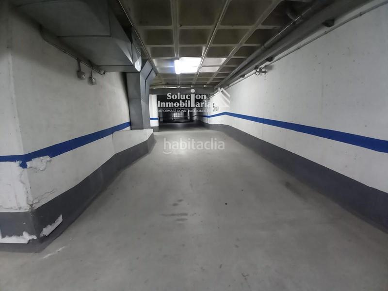 Foto b5da12a4-4fc1-4c71-ac0d-7bf47a6e6185. Parking voiture dans La Plantía - Hospital - Campus Salamanca Foto b5da12a4-4fc1-4c71-ac0d-7bf47a6e6185. Parking voiture dans La Plantía - Hospital - Campus Salamanca