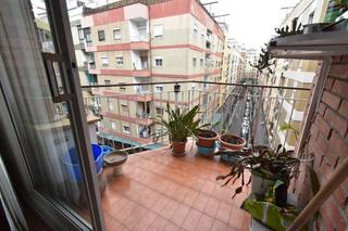 Appartement  Calle cienfuegos. Piso con balcón y vistas despejadas en sant andreu Appartement  Calle cienfuegos. Piso con balcón y vistas despejadas en sant andreu