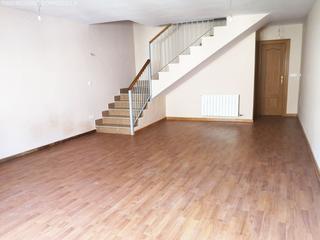 Semi detached house in Valoria la Buena Semi detached house in Valoria la Buena
