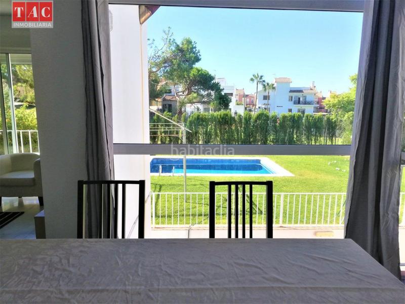 Foto ecb38448-3fb6-4f32-aa2f-e07f7b2dd28f. Maison jumelée avec chauffage parking piscine dans Islantilla golf Islantilla Foto ecb38448-3fb6-4f32-aa2f-e07f7b2dd28f. Maison jumelée avec chauffage parking piscine dans Islantilla golf Islantilla