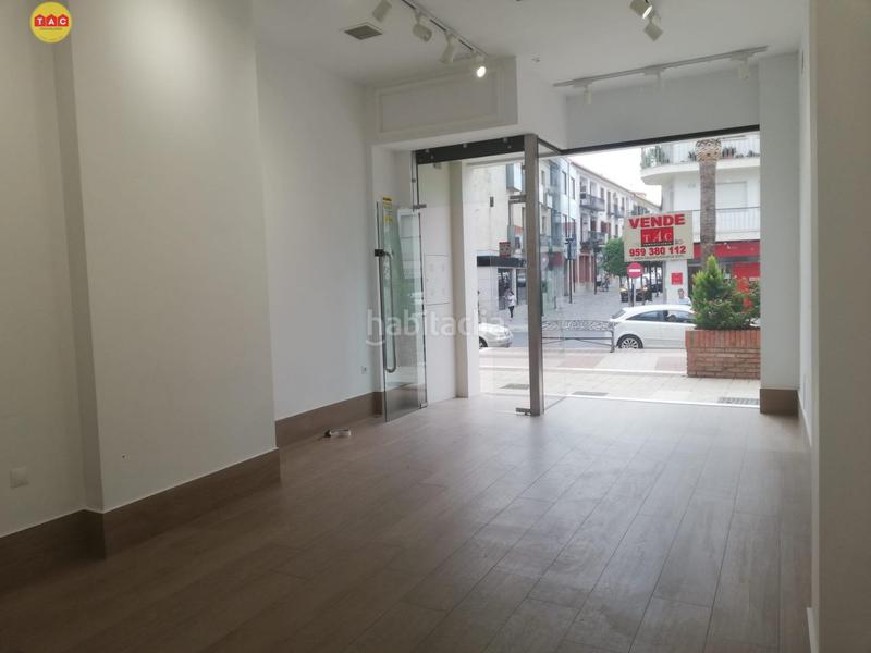 Foto 63967106-e1d4-4a51-bd41-abd9e9877d4b. Lloguer local comercial a Lepe Foto 63967106-e1d4-4a51-bd41-abd9e9877d4b. Lloguer local comercial a Lepe