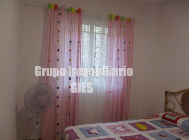 Foto 493062f1-334b-4e0a-8d00-ff82ce8b1c76. Casa aparellada a carrer barranc fondo 55 a El Faro Cullera Foto 493062f1-334b-4e0a-8d00-ff82ce8b1c76. Casa aparellada a carrer barranc fondo 55 a El Faro Cullera