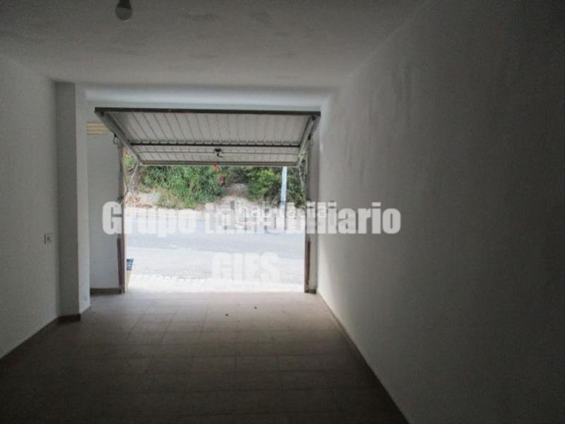 Foto 6a6c0619-8e4a-452f-9e79-864234c1cc81. Casa aparellada a carrer barranc fondo 55 a El Faro Cullera Foto 6a6c0619-8e4a-452f-9e79-864234c1cc81. Casa aparellada a carrer barranc fondo 55 a El Faro Cullera