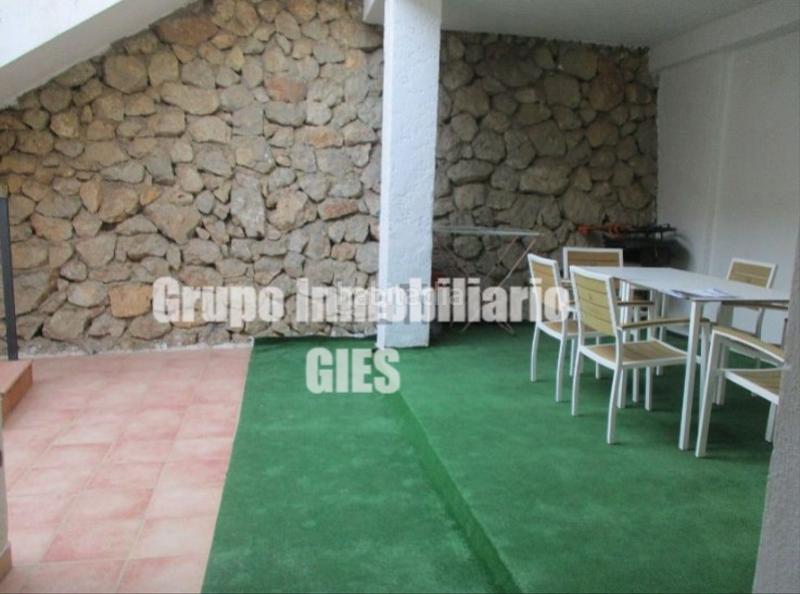 Foto e896abe9-1a9b-4b60-a93d-a18de9772030. Casa aparellada a carrer barranc fondo 55 a El Faro Cullera Foto e896abe9-1a9b-4b60-a93d-a18de9772030. Casa aparellada a carrer barranc fondo 55 a El Faro Cullera