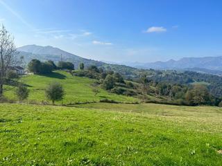 Terreno residencial en Parres. Venta de finca edificable cerca de cangas de onis Terreno residencial en Parres. Venta de finca edificable cerca de cangas de onis