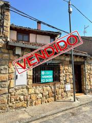 Maison N/a. Casa en venta en adrada de piron, 3 dormitorios. Maison N/a. Casa en venta en adrada de piron, 3 dormitorios.