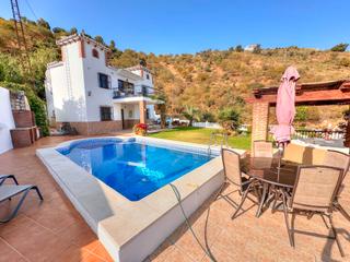 Xalet a Iznate. Preciosa villa con vistas panorámicas ideal como vivienda famil Xalet a Iznate. Preciosa villa con vistas panorámicas ideal como vivienda famil