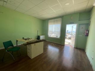 Rent Business premise in Chilches. Local comercial en alquiler de larga temporada Rent Business premise in Chilches. Local comercial en alquiler de larga temporada