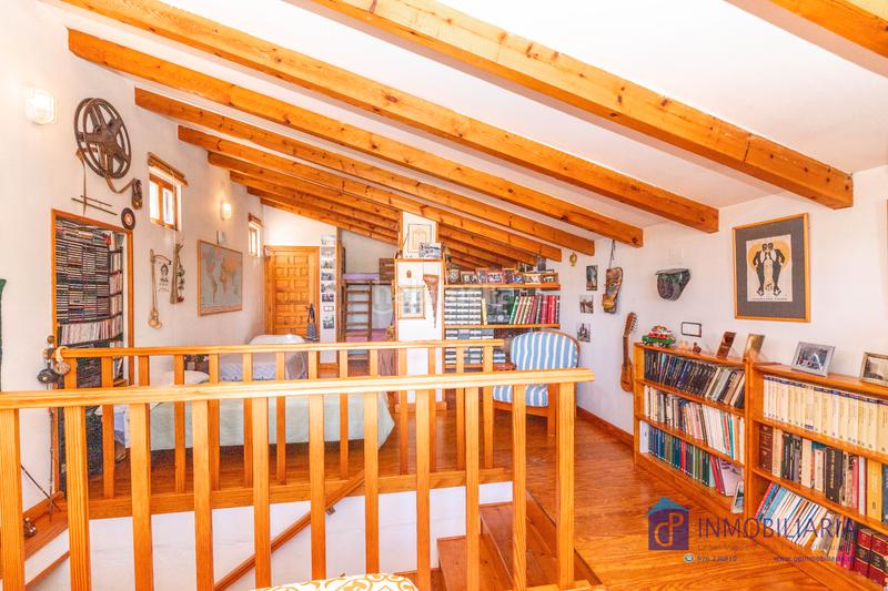 Foto 6a83d0e4-acfb-4dfe-8d4e-5af9cbe692d6. Xalet amb xemeneia calefacció aparcament a Quinto Foto 6a83d0e4-acfb-4dfe-8d4e-5af9cbe692d6. Xalet amb xemeneia calefacció aparcament a Quinto