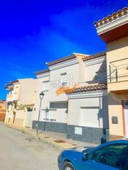 Maison jumelée à Vélez - Rubio. Casa adosada en venta en vélezrubio, 5 dormitorios. Maison jumelée à Vélez - Rubio. Casa adosada en venta en vélezrubio, 5 dormitorios.