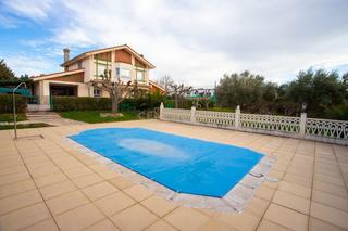 Chalet Calle la vera 10. Chalet en las arenas malpartida de cáceres. Chalet Calle la vera 10. Chalet en las arenas malpartida de cáceres.