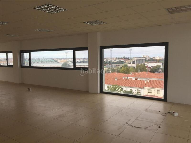Foto fa678453-1e11-42e3-b09f-6563767efa28. Apartament a reina sofia a Oeste Mérida Foto fa678453-1e11-42e3-b09f-6563767efa28. Apartament a reina sofia a Oeste Mérida