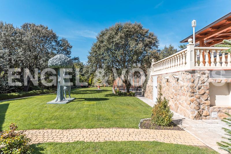 Foto 3ea7a172-2cf5-4dcd-a33b-13b64fdc6695. Maison avec chauffage parking piscine dans Molino de la Hoz Rozas de Madrid (Las) Foto 3ea7a172-2cf5-4dcd-a33b-13b64fdc6695. Maison avec chauffage parking piscine dans Molino de la Hoz Rozas de Madrid (Las)