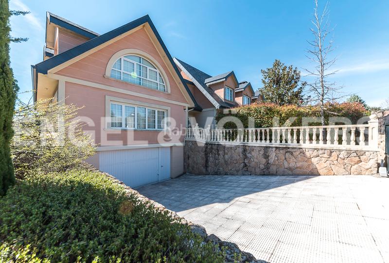 Foto 807f6f60-7b9c-4945-8371-cae48437a22d. Maison avec chauffage parking piscine dans Molino de la Hoz Rozas de Madrid (Las) Foto 807f6f60-7b9c-4945-8371-cae48437a22d. Maison avec chauffage parking piscine dans Molino de la Hoz Rozas de Madrid (Las)