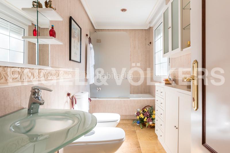 Foto 895539bc-d1e8-40ee-a88e-7c901480f216. Maison avec chauffage parking piscine dans Molino de la Hoz Rozas de Madrid (Las) Foto 895539bc-d1e8-40ee-a88e-7c901480f216. Maison avec chauffage parking piscine dans Molino de la Hoz Rozas de Madrid (Las)