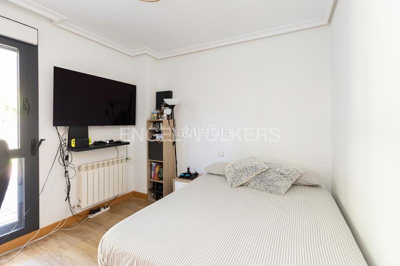 Foto 8b18c4f6-885f-49a0-aa8c-156b01fff602. Piccolo appartamento con riscaldamento parcheggio piscina in San Sebastián de los Reyes Foto 8b18c4f6-885f-49a0-aa8c-156b01fff602. Piccolo appartamento con riscaldamento parcheggio piscina in San Sebastián de los Reyes