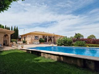 Xalet a Daimiel. Exclusiva residencia con piscina y jardín en daimiel, ciudad rea Xalet a Daimiel. Exclusiva residencia con piscina y jardín en daimiel, ciudad rea