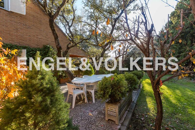 Foto 949def59-4857-4aeb-bf1e-46c20c494af8. Maison avec chauffage parking piscine dans Molino de la Hoz Rozas de Madrid (Las) Foto 949def59-4857-4aeb-bf1e-46c20c494af8. Maison avec chauffage parking piscine dans Molino de la Hoz Rozas de Madrid (Las)