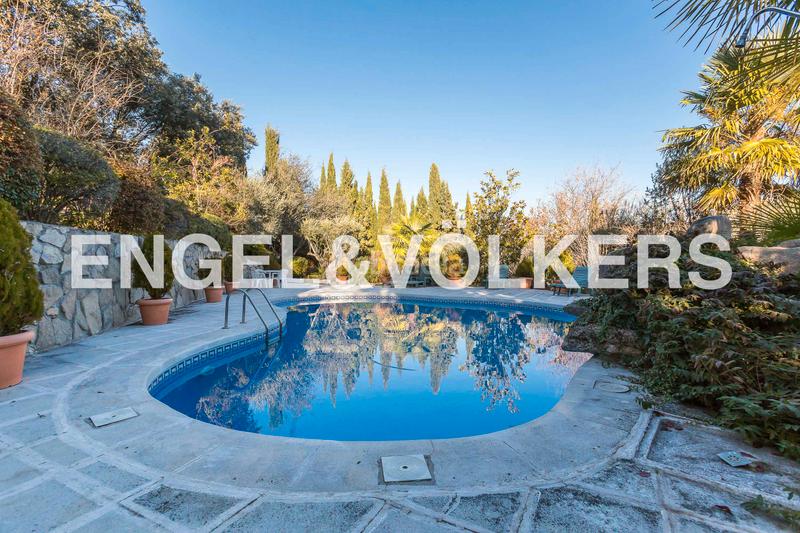 Foto b6fc8f33-3659-4b4f-992f-7e832c063261. Maison avec chauffage parking piscine dans Molino de la Hoz Rozas de Madrid (Las) Foto b6fc8f33-3659-4b4f-992f-7e832c063261. Maison avec chauffage parking piscine dans Molino de la Hoz Rozas de Madrid (Las)