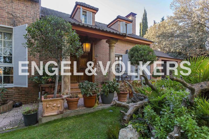 Foto c62c456d-3354-4e4b-a394-2facb9bd27d6. Maison avec chauffage parking piscine dans Molino de la Hoz Rozas de Madrid (Las) Foto c62c456d-3354-4e4b-a394-2facb9bd27d6. Maison avec chauffage parking piscine dans Molino de la Hoz Rozas de Madrid (Las)