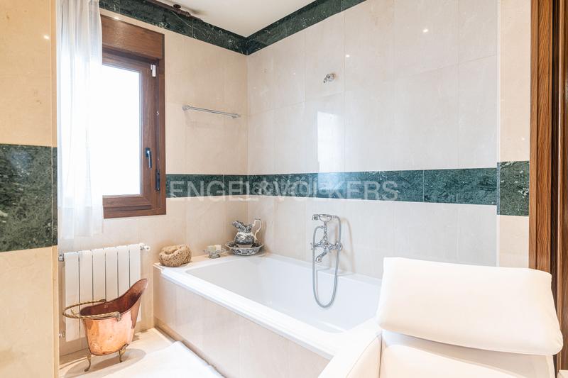 Foto d8ceee91-e3cb-4b04-9895-4ae132b5a1cc. Maison avec chauffage parking piscine dans Molino de la Hoz Rozas de Madrid (Las) Foto d8ceee91-e3cb-4b04-9895-4ae132b5a1cc. Maison avec chauffage parking piscine dans Molino de la Hoz Rozas de Madrid (Las)