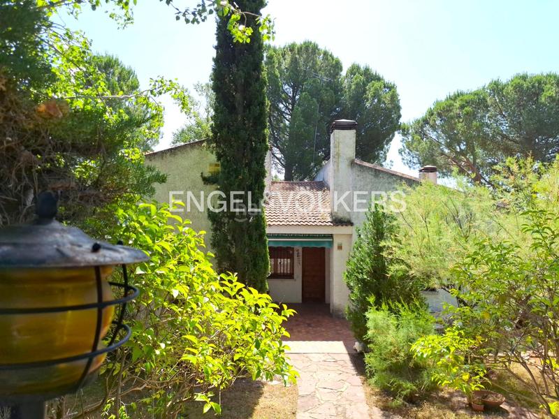 Foto ca5b4536-408a-492d-be29-17b12efc97a3. Maison avec chauffage parking dans Molino de la Hoz Rozas de Madrid (Las) Foto ca5b4536-408a-492d-be29-17b12efc97a3. Maison avec chauffage parking dans Molino de la Hoz Rozas de Madrid (Las)