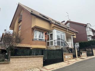 Casa  La fanega. Casa en venta en cisterniga, 3 dormitorios. Casa  La fanega. Casa en venta en cisterniga, 3 dormitorios.