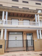 Affitto Casa a schiera in Calle mariano benlliure, 34. A estrenar Affitto Casa a schiera in Calle mariano benlliure, 34. A estrenar