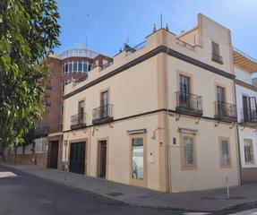 Casa  Calle rico cejudo. Casa con posibilidad de ampliar junto corte ingles de nervion Casa  Calle rico cejudo. Casa con posibilidad de ampliar junto corte ingles de nervion