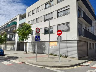 Location Local commercial Carrer de begur. Local comercial Location Local commercial Carrer de begur. Local comercial