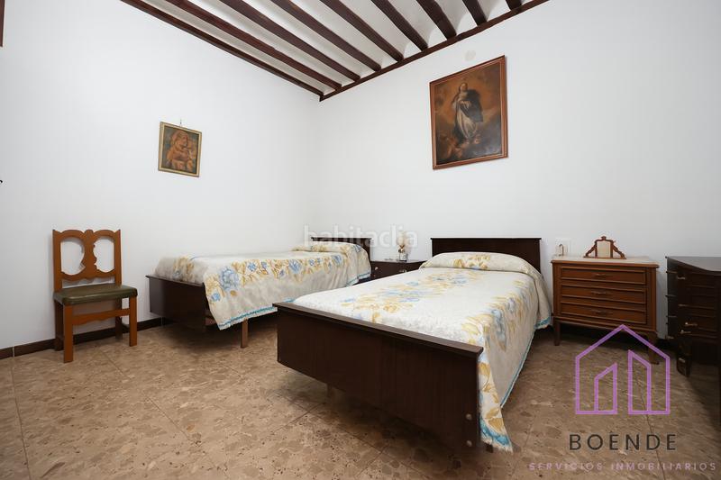 Foto edad7971-1f65-49be-a66a-4d0def04a843. Casa adossada amb xemeneia calefacció aparcament a Chinchón Foto edad7971-1f65-49be-a66a-4d0def04a843. Casa adossada amb xemeneia calefacció aparcament a Chinchón