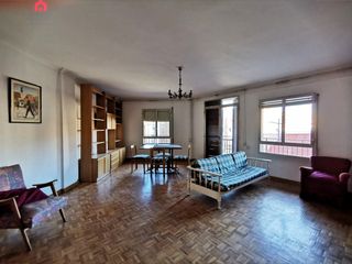 Piso Avinguda madrid. Av. madrid, 5 habitaciones, ext. Piso Avinguda madrid. Av. madrid, 5 habitaciones, ext.