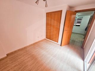 Oficina en Avenida manuel de falla 3. Oficina en planta baja reformada como vivienda en estación de cá Oficina en Avenida manuel de falla 3. Oficina en planta baja reformada como vivienda en estación de cá