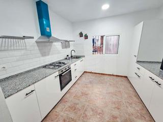 Lloguer Pis Pasaje jerez 0. Alquiler de 4 dormitorios, baño y patio en pizarra – cm1100al Lloguer Pis Pasaje jerez 0. Alquiler de 4 dormitorios, baño y patio en pizarra – cm1100al