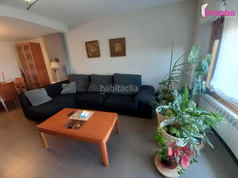 Foto 31383f5d-fd45-4838-9ad0-7ca3eb2848ba. Chalet with heating parking in Plaza de Toros - Las Tenerías Aranda de Duero Foto 31383f5d-fd45-4838-9ad0-7ca3eb2848ba. Chalet with heating parking in Plaza de Toros - Las Tenerías Aranda de Duero