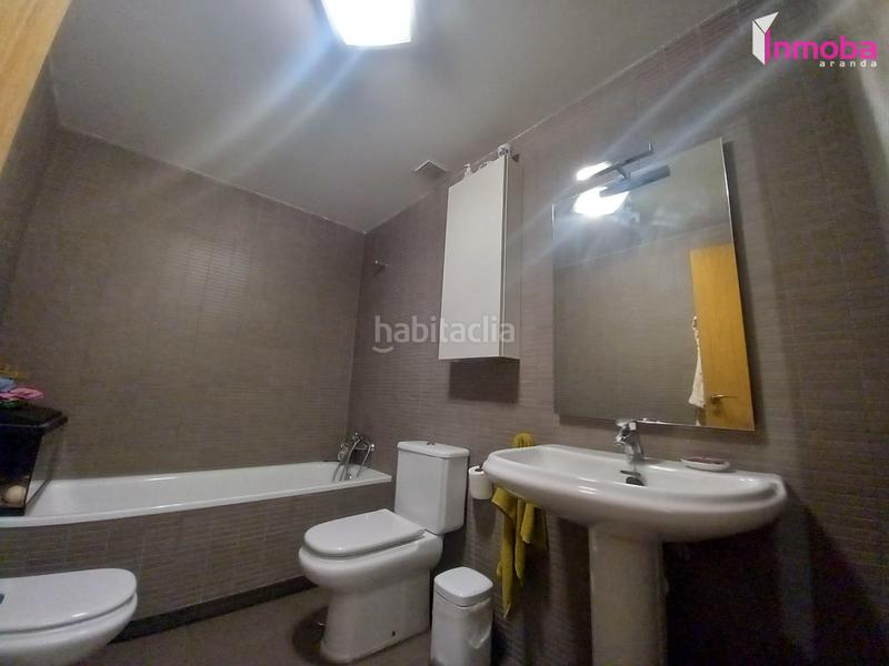 Foto f586d7fc-7b14-4d65-84f3-726ae62449d0. Chalet with heating parking in Plaza de Toros - Las Tenerías Aranda de Duero Foto f586d7fc-7b14-4d65-84f3-726ae62449d0. Chalet with heating parking in Plaza de Toros - Las Tenerías Aranda de Duero