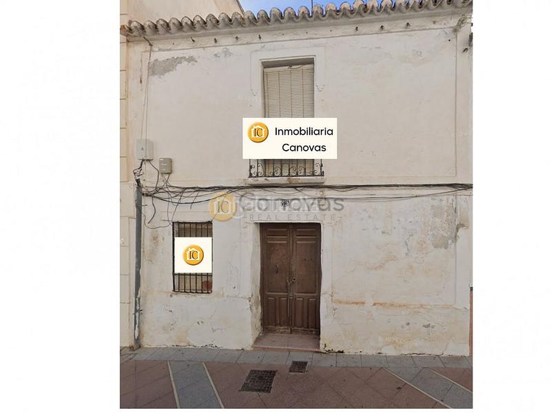 Foto 2d599065-4faa-403f-8dc6-b8e8a4d626c1. Casa  para demoler en calle pintada en Centro Nerja Foto 2d599065-4faa-403f-8dc6-b8e8a4d626c1. Casa  para demoler en calle pintada en Centro Nerja