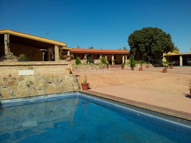 Foto b57c8c84-ff45-4845-9072-4e2c5cd38ef3. Finca rústica a Coslada pueblo Coslada Foto b57c8c84-ff45-4845-9072-4e2c5cd38ef3. Finca rústica a Coslada pueblo Coslada