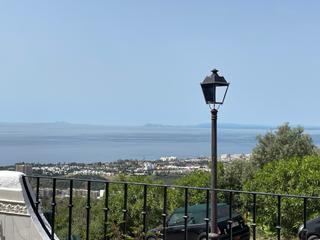 Semi detached house  Calle del águila Semi detached house  Calle del águila