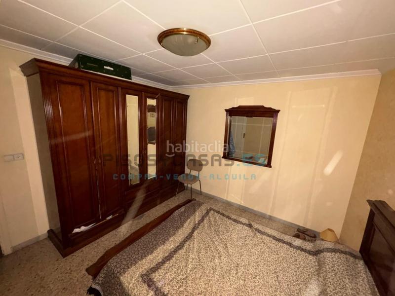 Foto d534782f-9772-489f-99f7-282dd4799e82. Casa a calle diputacio 19 a Canals Foto d534782f-9772-489f-99f7-282dd4799e82. Casa a calle diputacio 19 a Canals