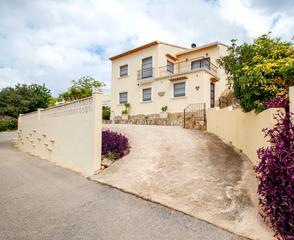Chalet in Orba Chalet in Orba