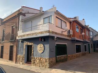 Local Comercial a Siete Iglesias de Trabancos. Disco pub en venta con vivienda oportunidad unica Local Comercial a Siete Iglesias de Trabancos. Disco pub en venta con vivienda oportunidad unica