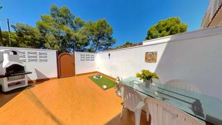 Casa adossada Carretera del far. Acogedor chalet adosado en cap salou con garage incluido Casa adossada Carretera del far. Acogedor chalet adosado en cap salou con garage incluido