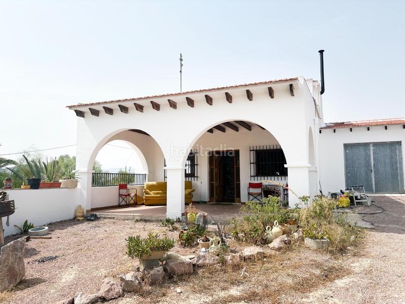 Foto 3bed7546-8552-47bd-9e6d-a80a38554b85. Xalet amb calefacció aparcament piscina a Novelda Foto 3bed7546-8552-47bd-9e6d-a80a38554b85. Xalet amb calefacció aparcament piscina a Novelda